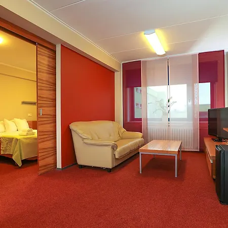 Otel Rakendusliku Kolledzi