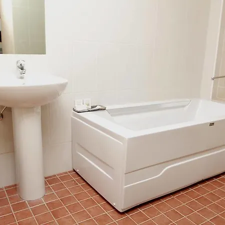 Szálloda Rakendusliku Kolledzi 2*