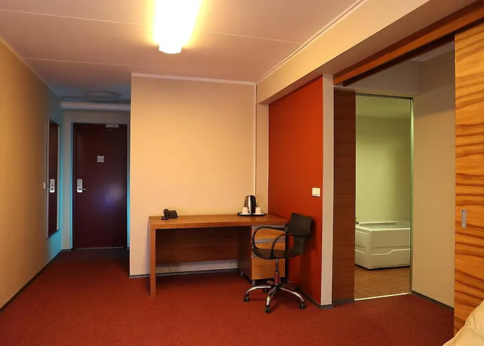 Rakendusliku Kolledzi Hotel 2*