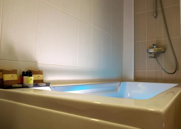 Rakendusliku Kolledzi 2*