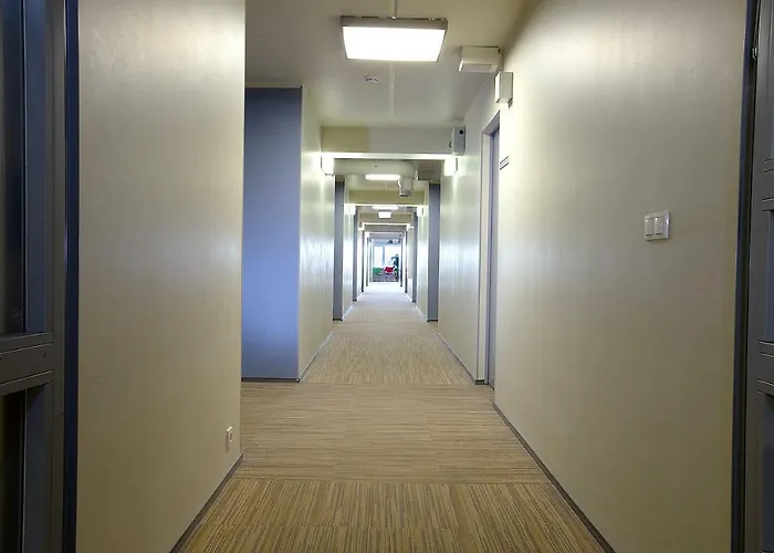 Отель Rakendusliku Kolledzi 2*